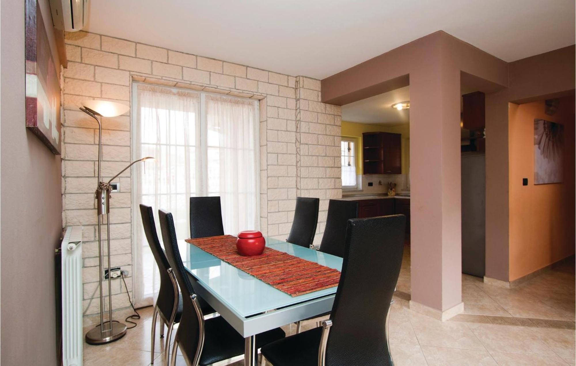 Gorgeous Home In Labin With Outdoor Swimming Pool Eksteriør billede